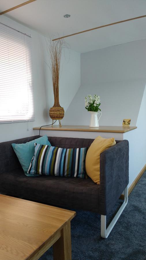 Kyle Blue - Bristol Harbour Luxury Hostel Boat Extérieur photo